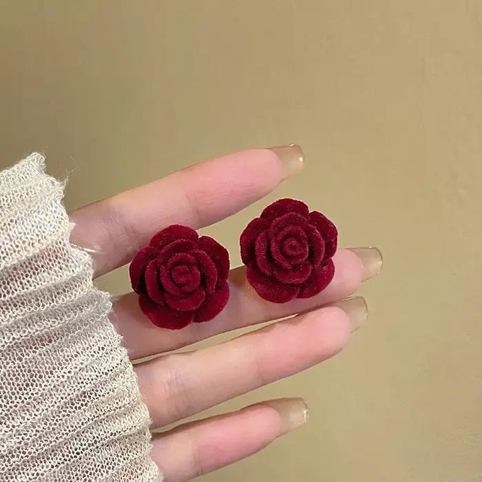 Boucles d'oreilles en velours rouge Rose pour femmes