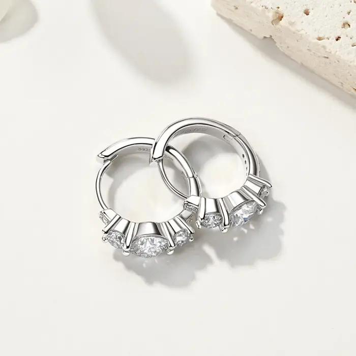 Boucles d'oreilles en argent regardé 1.46 pour femme