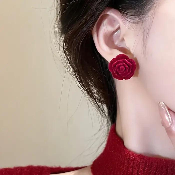 Boucles d'oreilles en velours rouge Rose pour femmes