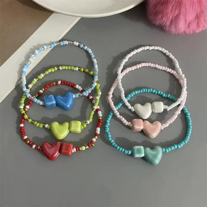 Bracelet fait à la main en forme de cœur d'amour