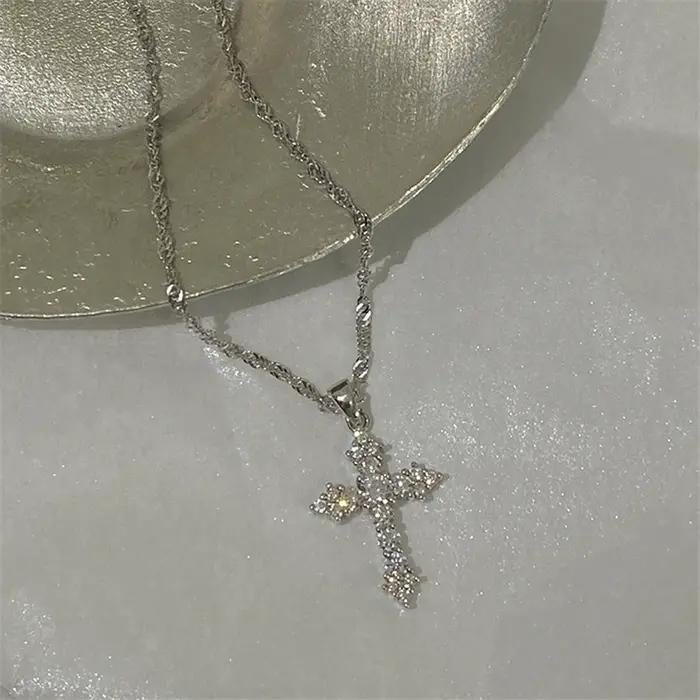 Collier pendentif croix en Zircon Simple pour femmes