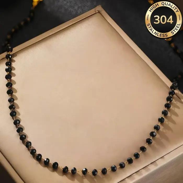 Collier de perles noires de style punk minimaliste pour femme