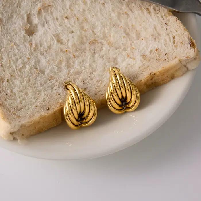 Yori – boucles d'oreilles irrégulières multicouches enveloppées de ligne