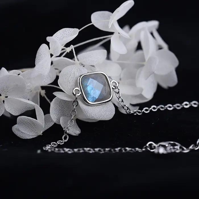 ITSMOS – Bracelet en argent Labradorite naturelle