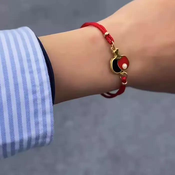 Bracelet Souvenir de Tennis de Table pour Femme – Bijou Polyvalent au Design Unique et Personnalisé – Cadeau Commémoratif