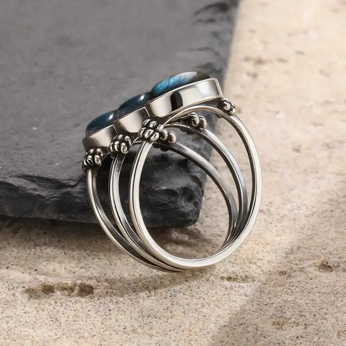 Bague Vintage en Argent Sterling 925 Sertie de Labradorite Naturelle Ovale Idéale pour Femmes Occasions Spéciales