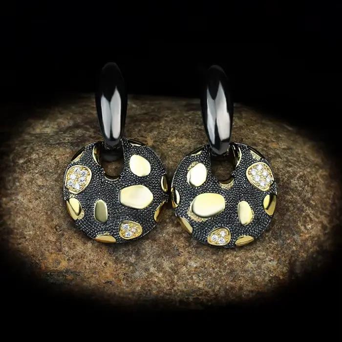 Ensemble de bijoux géométriques classiques
