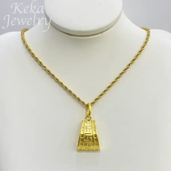 Pendentif de luxe avec chaîne