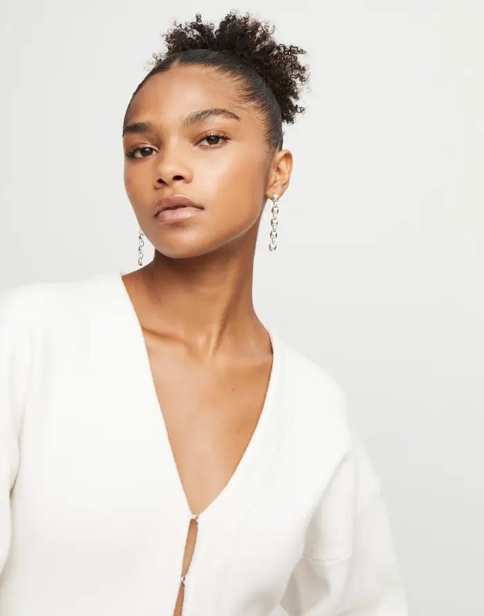 Boucles d'oreilles élégantes à longue chaîne