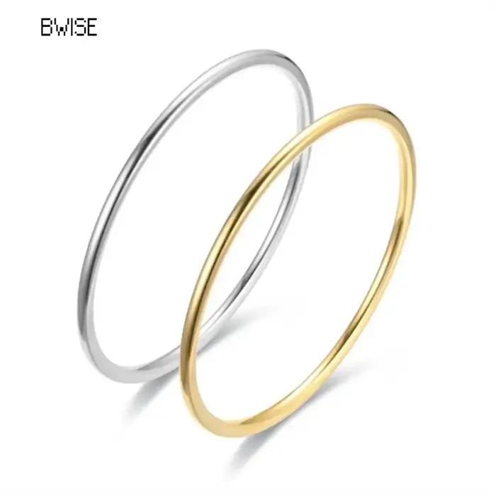 Bracelet rond minimaliste en acier inoxydable pour femmes