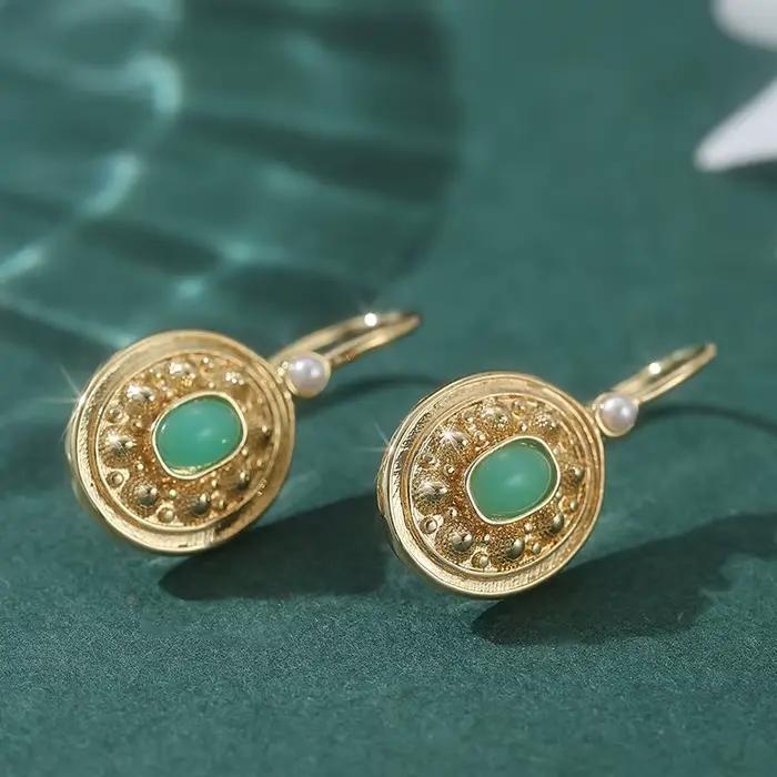 Boucles d'oreilles pendantes dorées vintage pour femmes