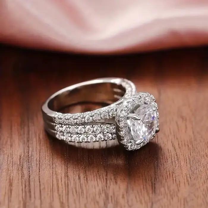 Bague moissanite carrée en argent sterling 925