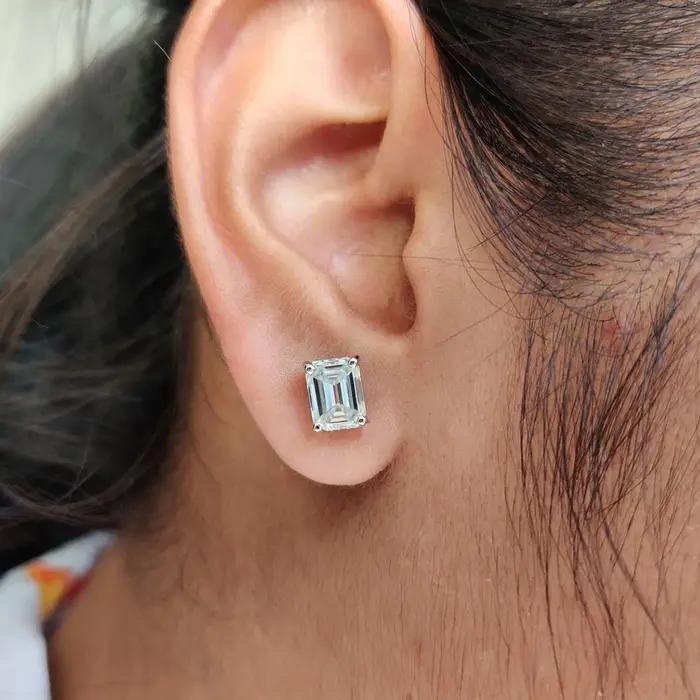 Boucles d'oreilles en Moissanite émeraude/radiante