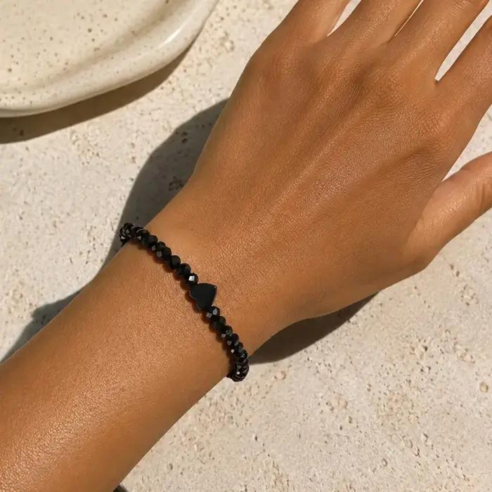 Bracelet extensible en perles noires en forme de cœur pour femme, élégant pour un usage quotidien, des vacances, une fête, un cadeau pour la Saint-Valentin