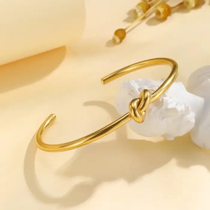 Collier pendentif à nouer le nœud pour femmes