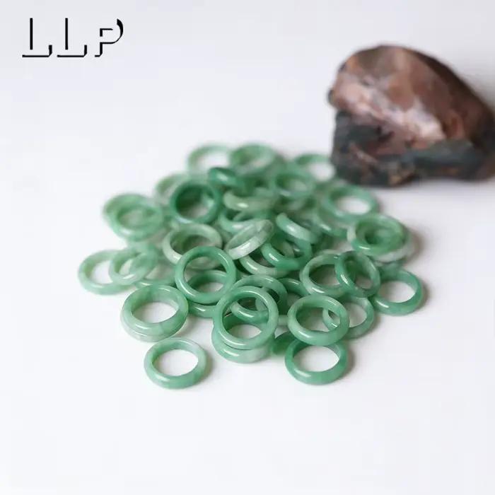 Bague émeraude verte en Jade naturel de qualité