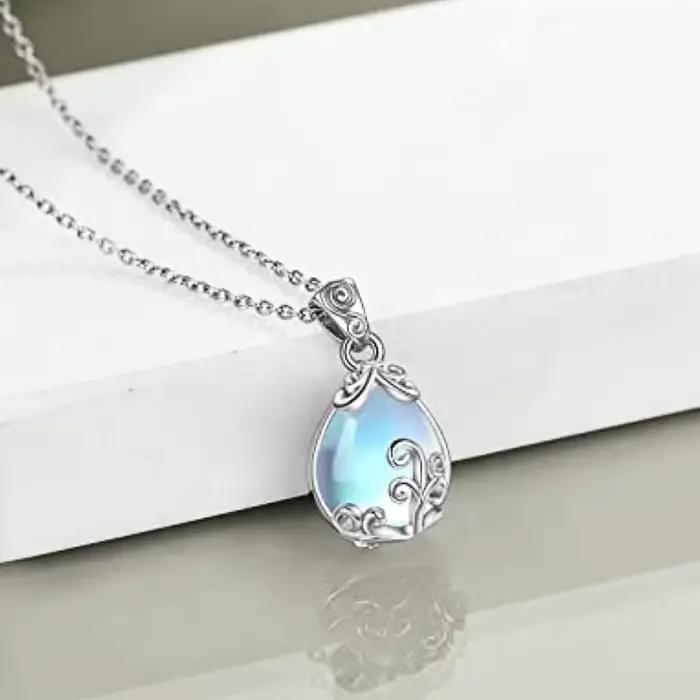 Collier pendentif en pierre d'opale simulée pour femme, bijou moderne avec chaîne O et pendentif géométrique pour occasions spéciales et mariage
