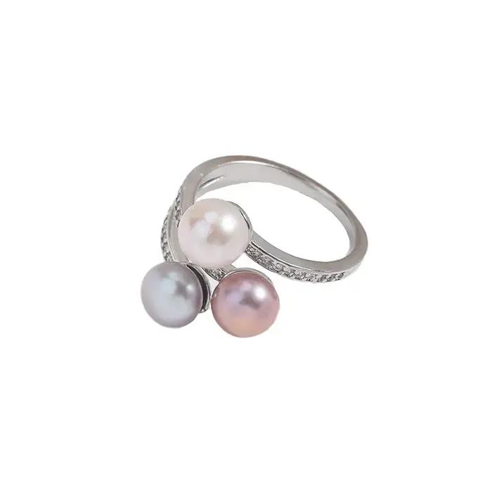 Bague en perles d'eau douce colorées naturelles