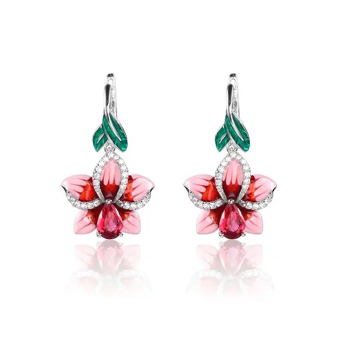 Petites boucles d'oreilles en émail rose pour femmes
