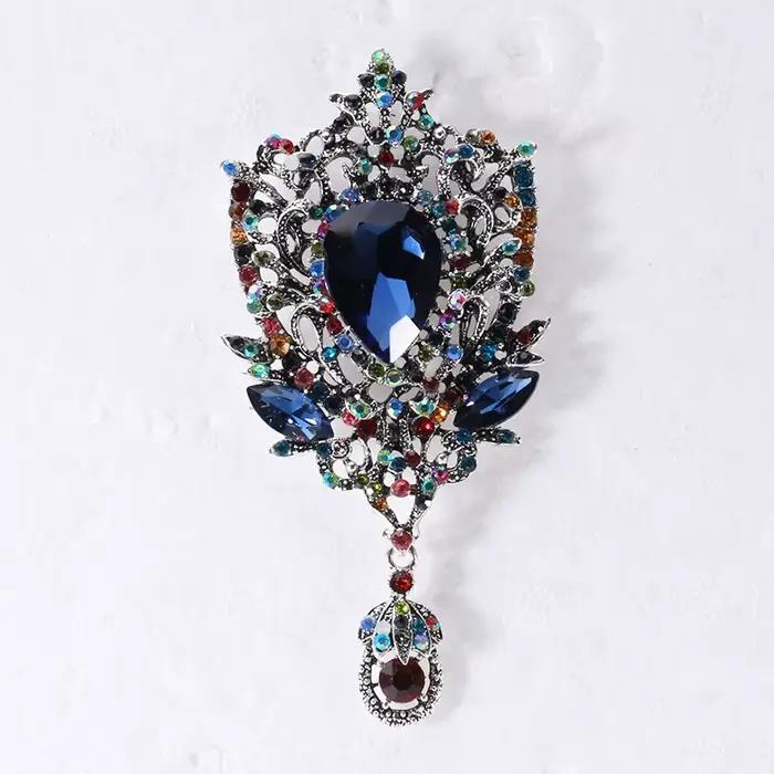 Broches de fleur en cristal classique pour femmes, bijoux de luxe, accessoires de mode, décoration de vêtements, bijoux élégants pour occasions spéciales