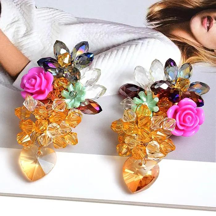 Boucles d'oreilles bohème en forme de fleur acrylique pour femmes
