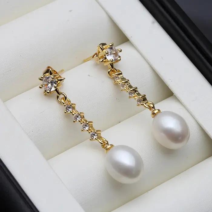 Bijoux de boucle d'oreille de perle de femme moderne, boucle d'oreille de perle d'eau douce naturell
