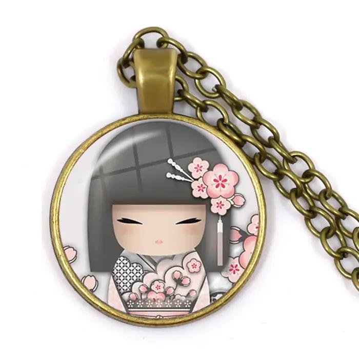 Collier pendentif visage de fille japonaise pour femme