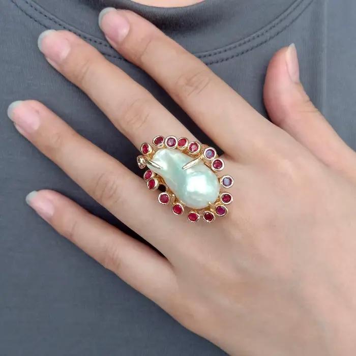Kkgem Fuchsia Cz pavé 23x32mm bague de sonnerie en perles baroques blanches de culture réglable