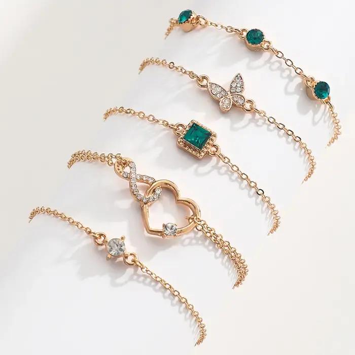 Ensemble de 5 bracelets vintage avec strass étincelants motifs infinis et géométriques bracelets chaîne et maillons pour femmes occasions spéciales
