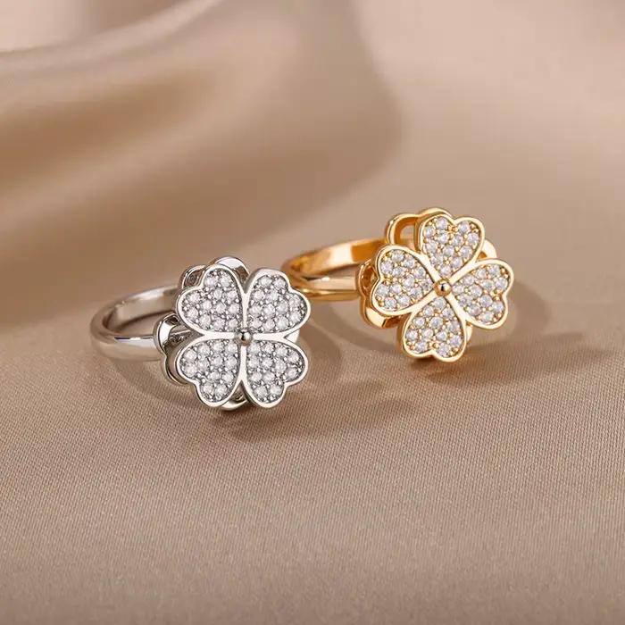 Bague d'anxiété rotative pour femmes avec quatre trèfles en zircone cubique plaquée or 18 carats pour réduire le stress et symboliser la chance occassions spéciales