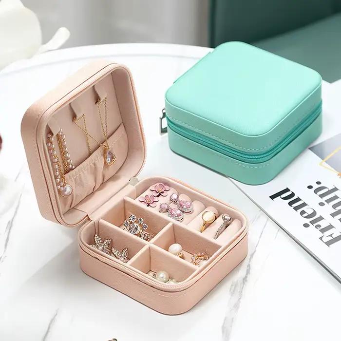 Boîte de rangement portable pour boucles d'oreilles et matiques, étui à bijoux, présentoir de voyage, boîte d'évaluation