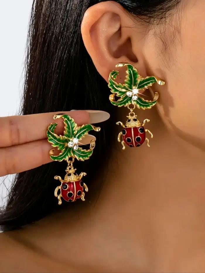 1 paire de boucles d'oreilles pour femmes charmantes
