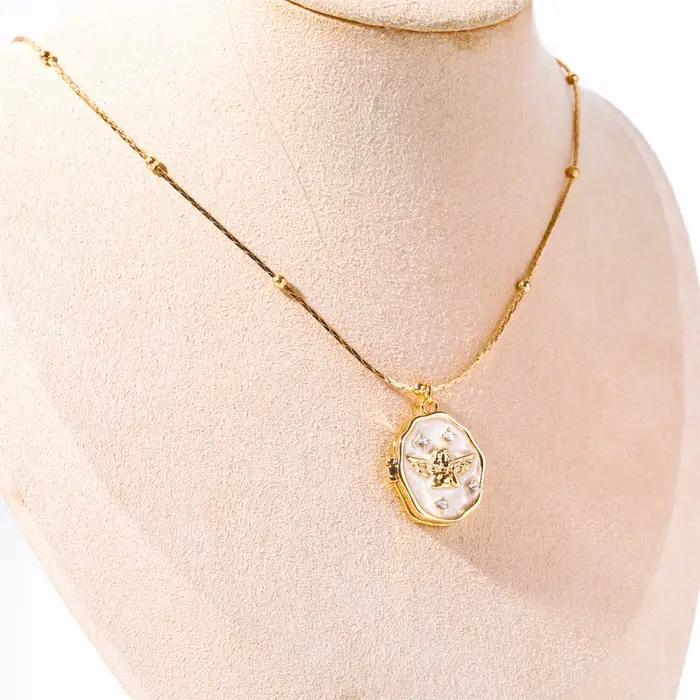 Collier d'ange en métal émaillé Vintage pour femmes