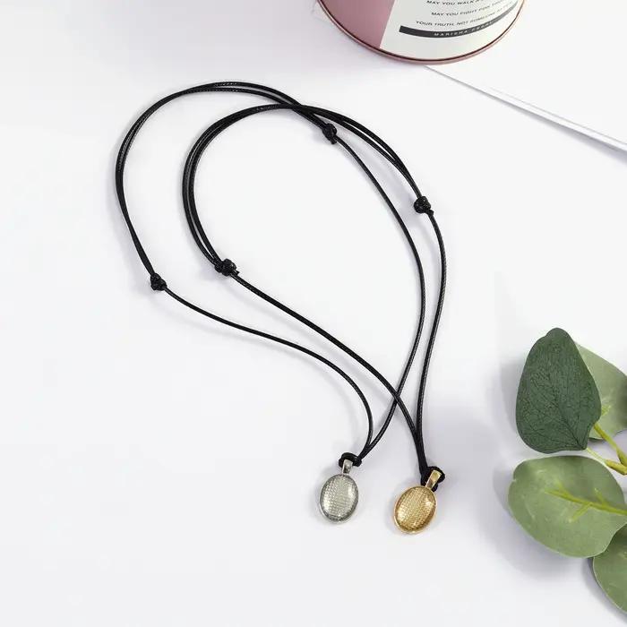 Collier ras du cou réglable en cuir véritable noir