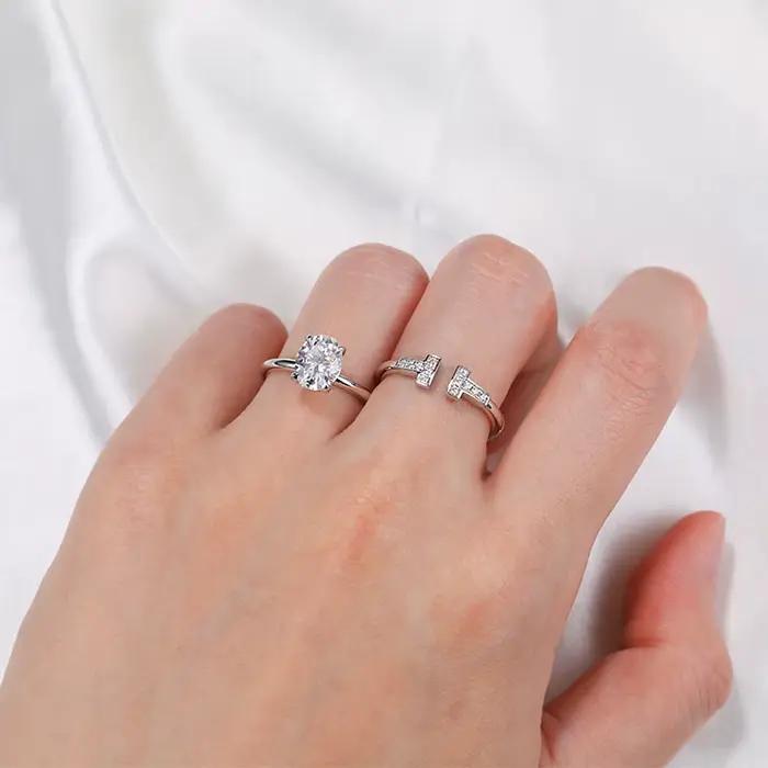 Bague personnalisée en argent sterling sertie de moissonite pour femmes, occasion spéciale, romantique, alliance de mariage, ajustement parfait