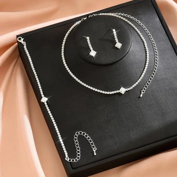 Ensemble de bijoux exquis et simples pour la mariée - collier
