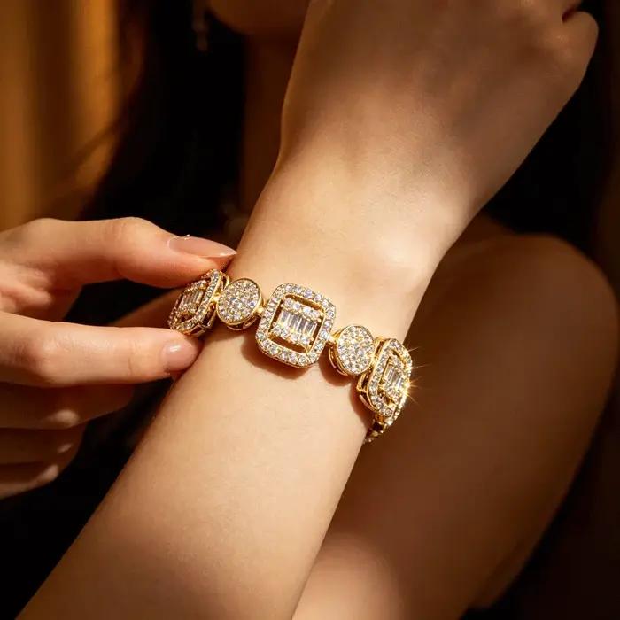 Bracelet tennis tendance en zircon carré et rond