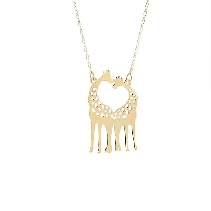 Collier en acier inoxydable avec pendentif animal de compagnie girafe et cœur pour femmes occasions spéciales
