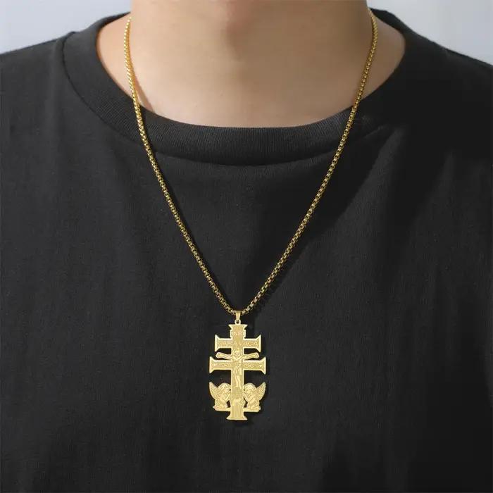 EUEAVAN – collier croix Crucifix caravane catholique