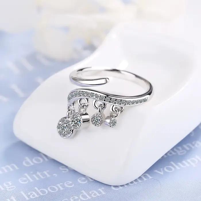 Bague en argent 925 avec pompon en zircone cubique pour femme