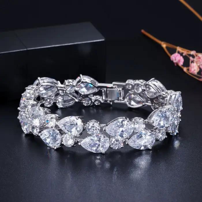 Bracelets Vinregem Bohemia en pierres précieuses (rubis