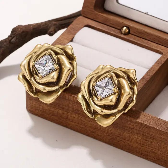 Boucles d'oreilles vintage en forme de rose élégantes pour femmes bijoux hypoallergéniques pour occasions spéciales anniversaire bureau et vacances