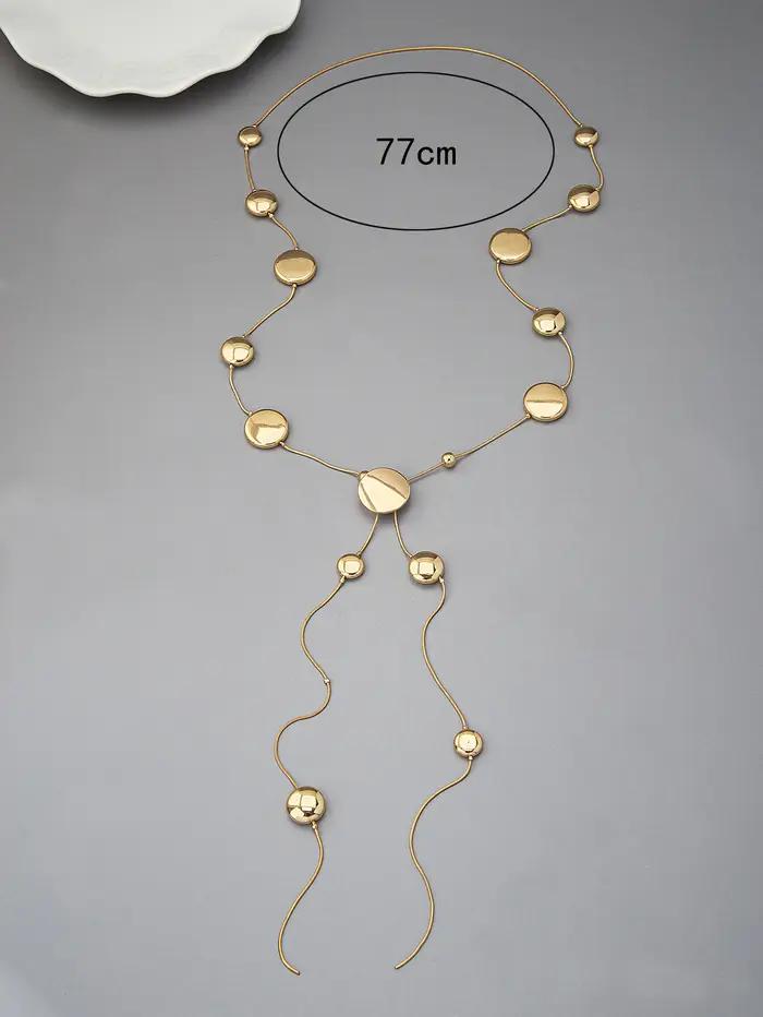 Collier en titane doré en forme de Y élégant pour femmes avec chaîne de pull perlée pour occasions spéciales et tenues quotidiennes