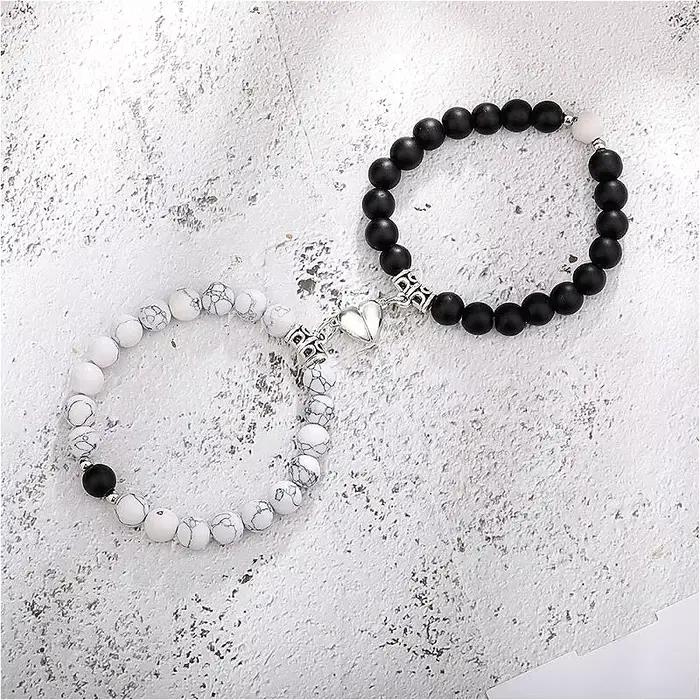 Bracelet magnétique en forme de cœur pour couple
