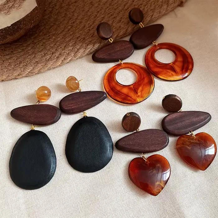 Boucles d'oreilles vintage en résine coeur élégantes et tendance pour femmes occasions spéciales