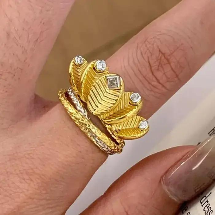 Bague couronne de luxe légère et classique pour femmes