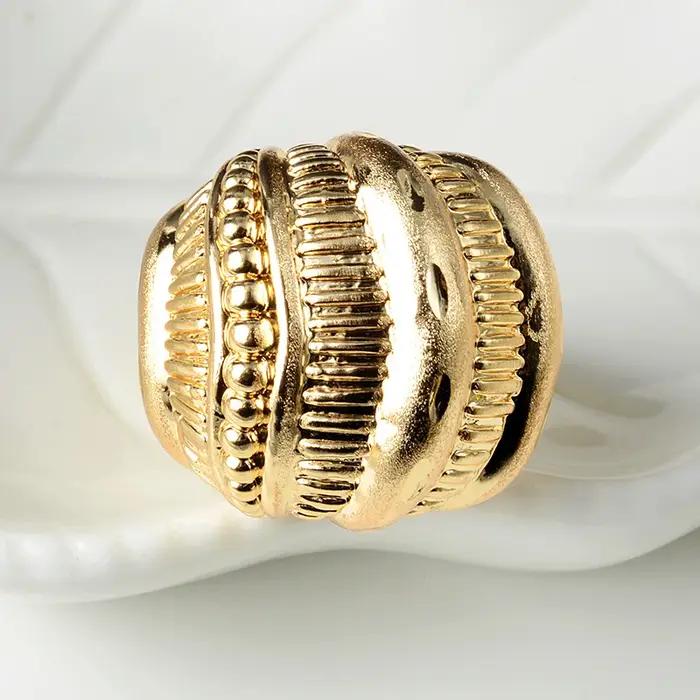 Grande bague en cuivre pour femme