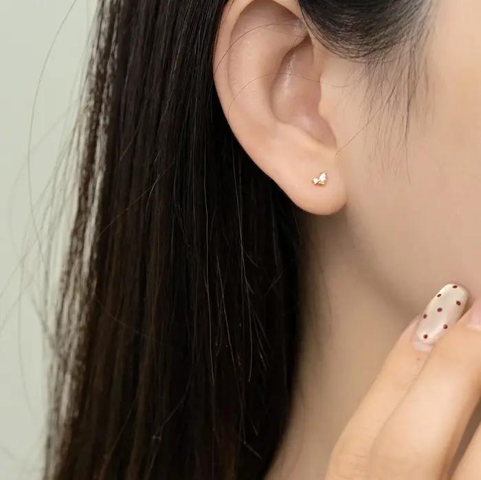 Boucles d'Oreilles Scintillantes en Argent Sterling S925 Design Simple Luxe Polyvalentes Bijoux Tendance Femme Occasions Spéciales