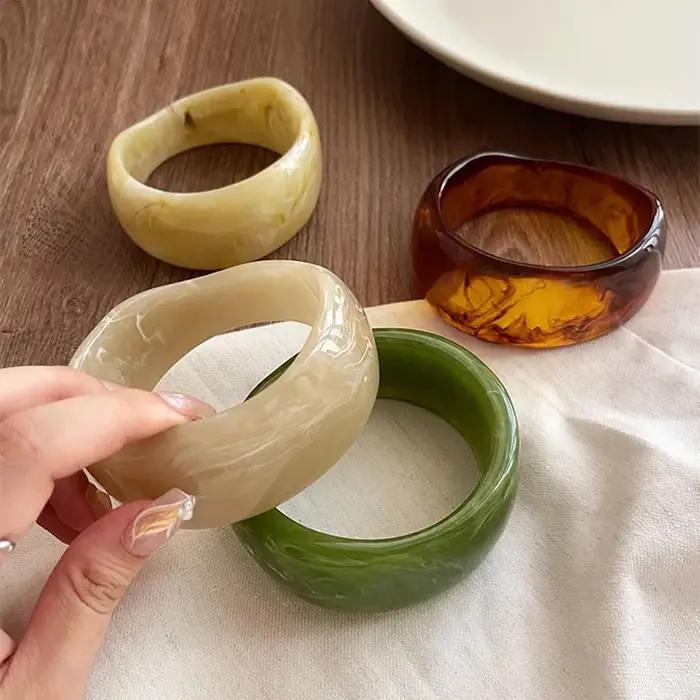 Bracelet carré rond irrégulier torsadé de forme géométrique pour femmes
