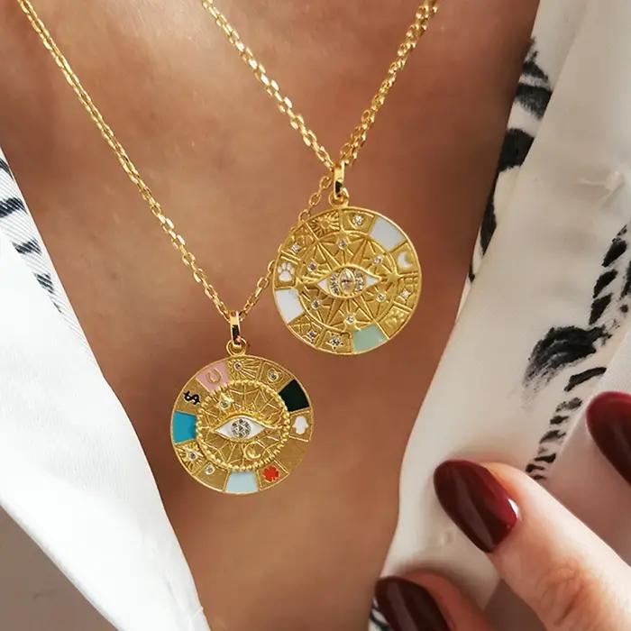 Collier avec pendentif mauvais œil grec pour femmes style moderne protection et élégance pour anniversaires et occasions spéciales